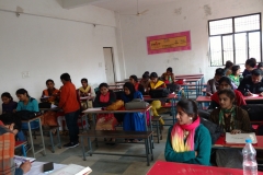 Apparel Training Industrial Sewing Machine Operator at Sunaina samriddhi Foundation at Agra